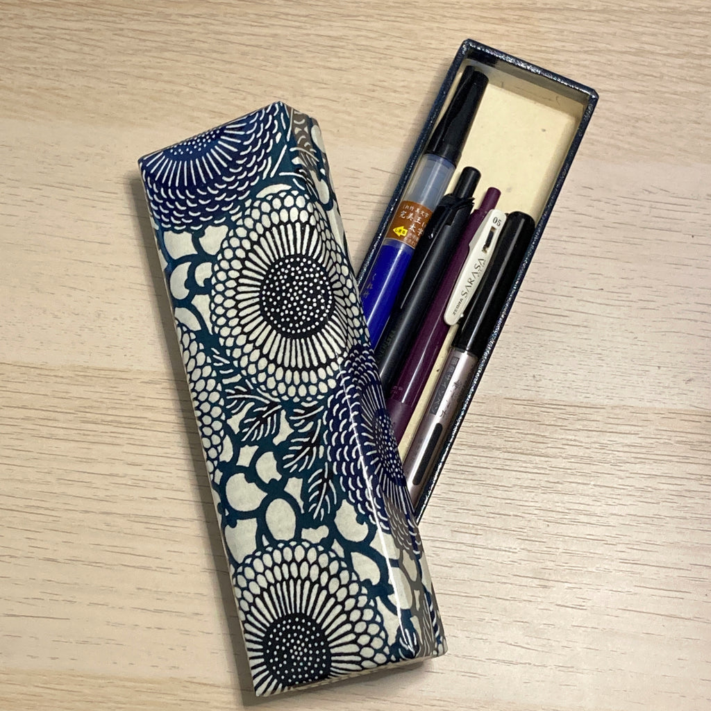 [Shofudo] Pen Case -Kiku Karakusa Pattern-